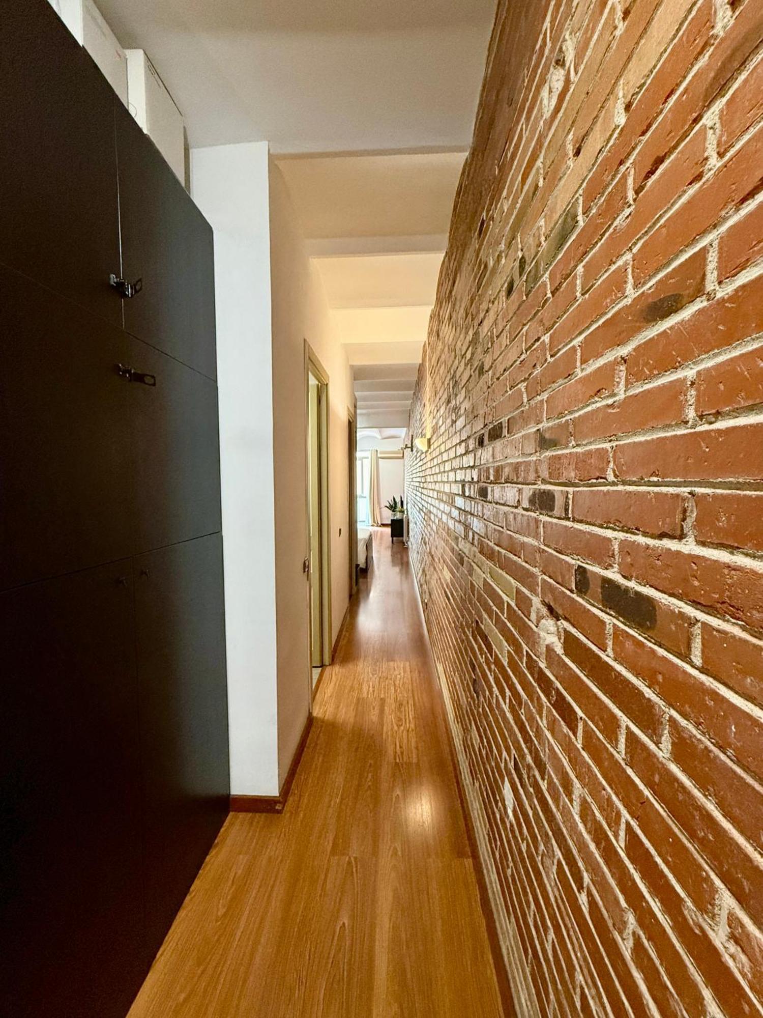 Newly Renovated Stylish Eixample - Great Location Barcellona Esterno foto