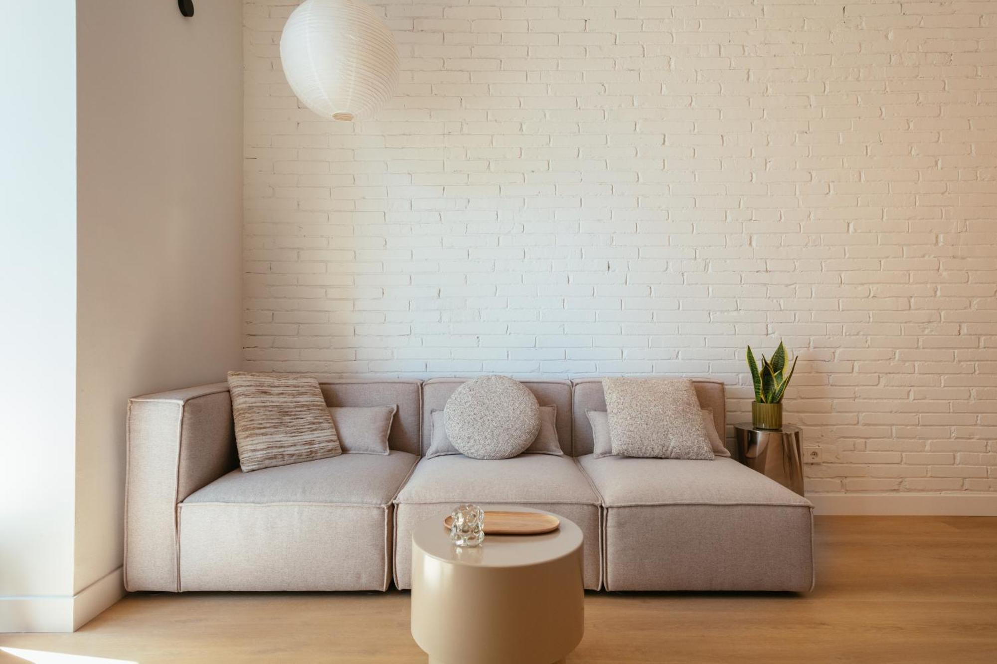 Newly Renovated Stylish Eixample - Great Location Barcellona Esterno foto