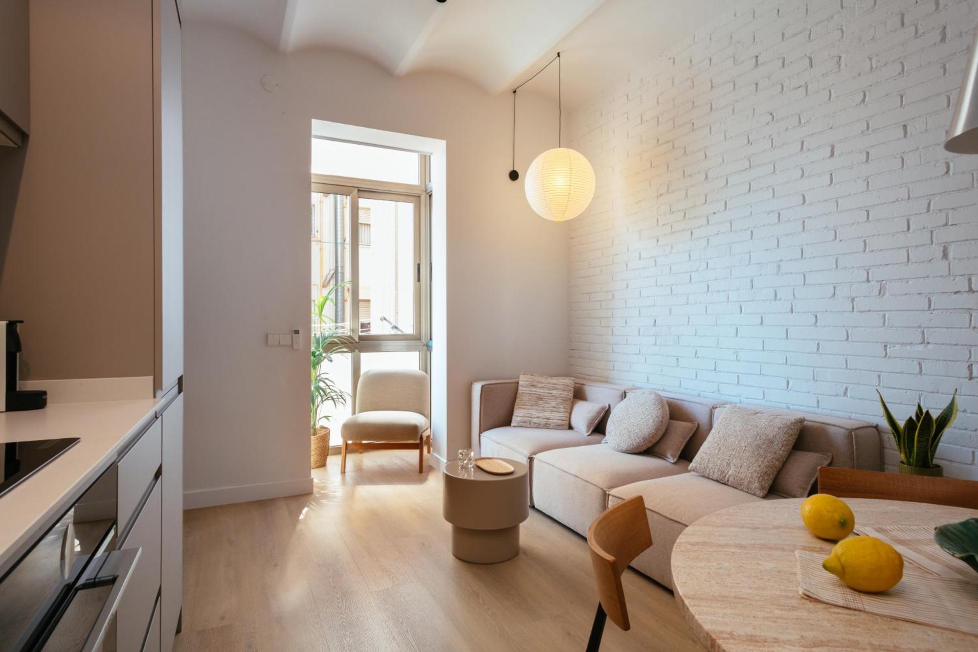 Newly Renovated Stylish Eixample - Great Location Barcellona Esterno foto